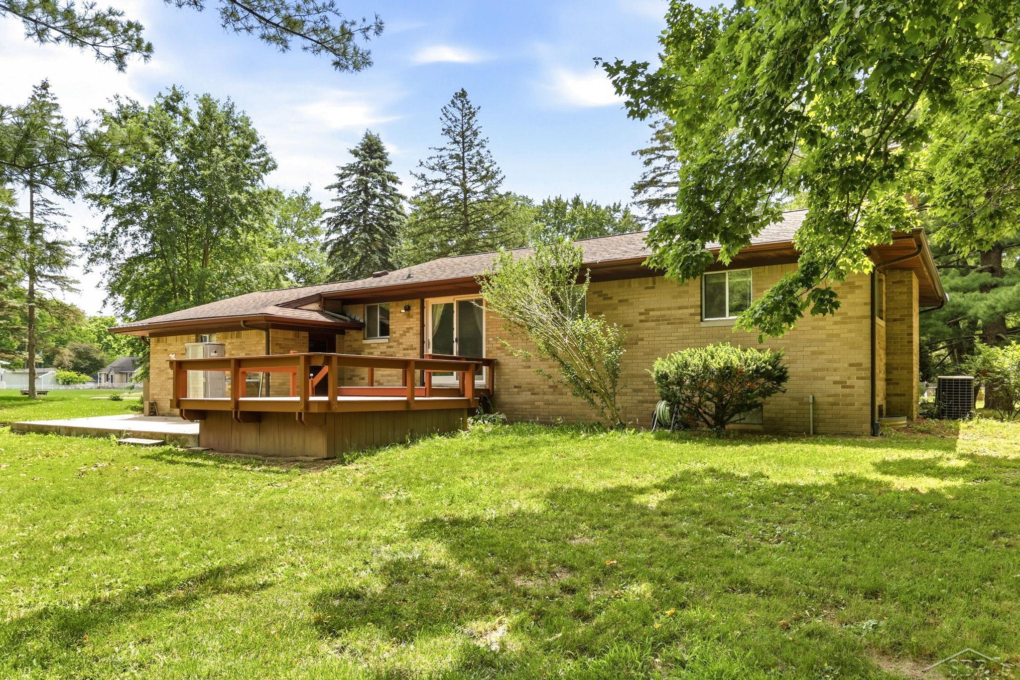 335 Walnut Street Mount Morris, MI 48458 - Photo 34 of 43