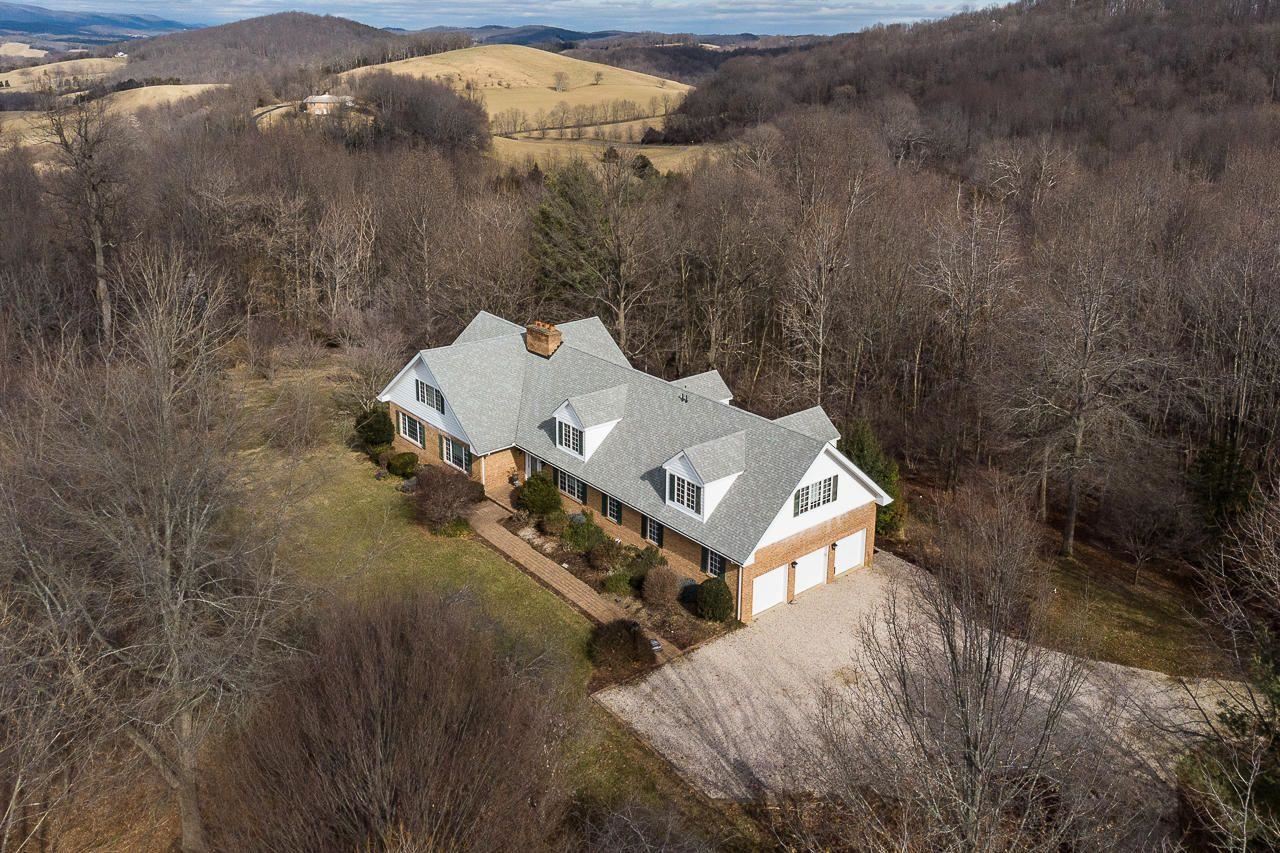 258 Harrison Drive Raphine, VA 24472 - Photo 1 of 47 Gallery Image 1