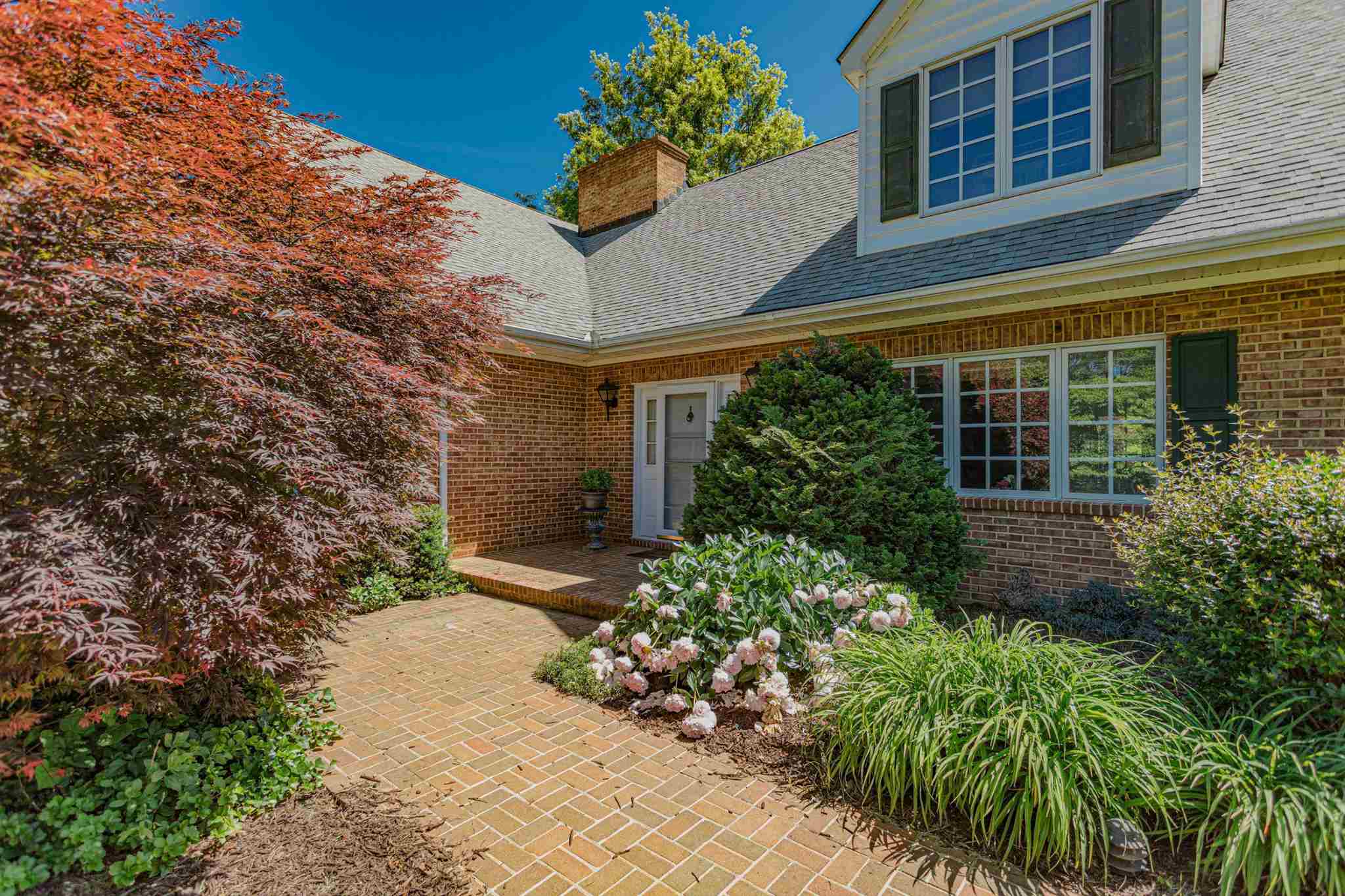 258 Harrison Drive Raphine, VA 24472 - Photo 3 of 47 Gallery Image 3