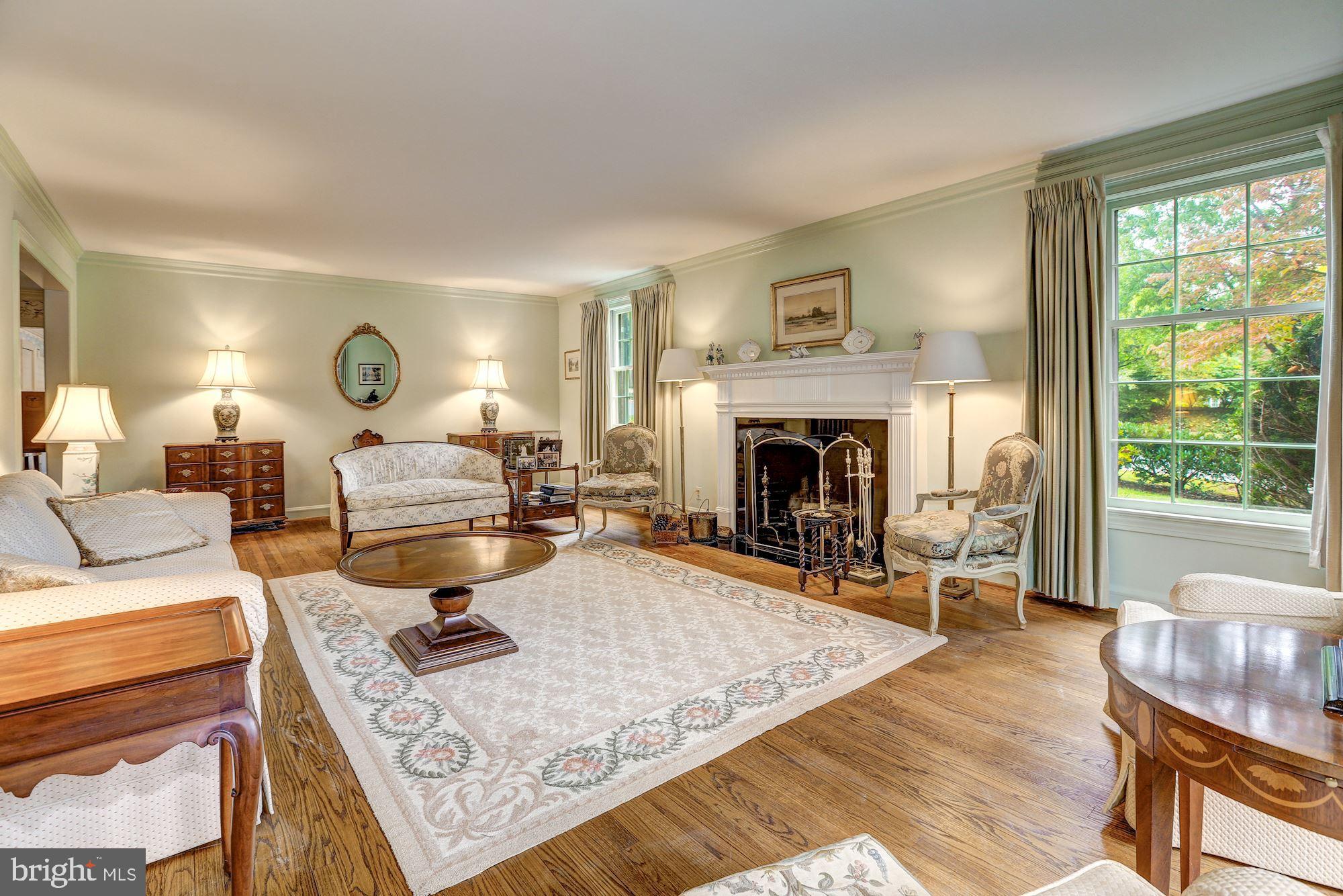 5001 Loughboro Road Northwest Washington, DC 20016 - Photo 4 of 12