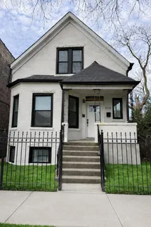 $949,500 | 858 North Richmond Street, Chicago, IL 60622