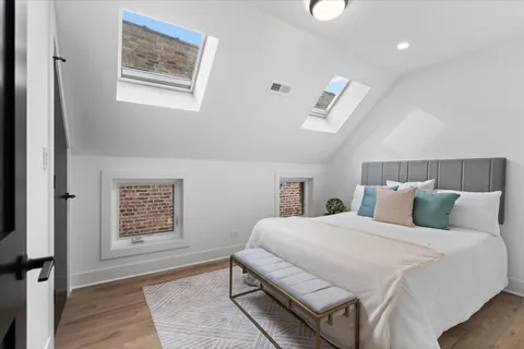 $949,500 | 858 North Richmond Street, Chicago, IL 60622