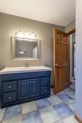 $649,900 | 67 Moodus Leesville Road, East Haddam, CT 06469