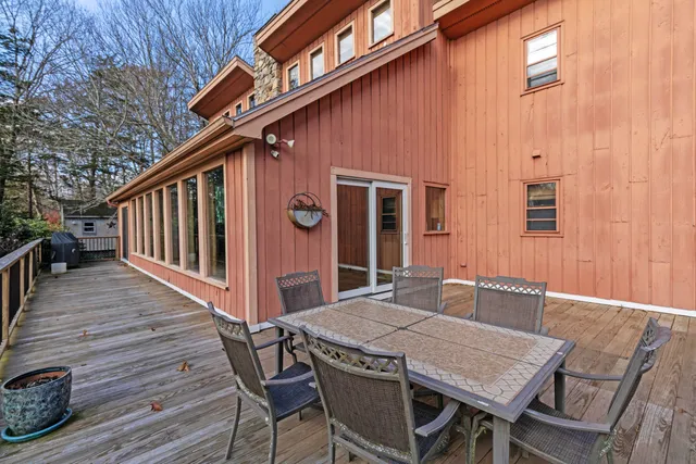 $649,900 | 67 Moodus Leesville Road, East Haddam, CT 06469