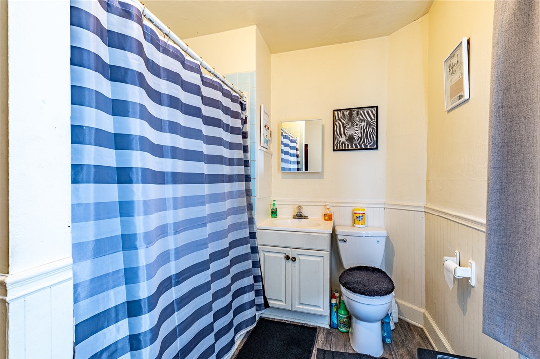 159 Henrietta Street Rochester, NY 14620 - Photo 25 of 36