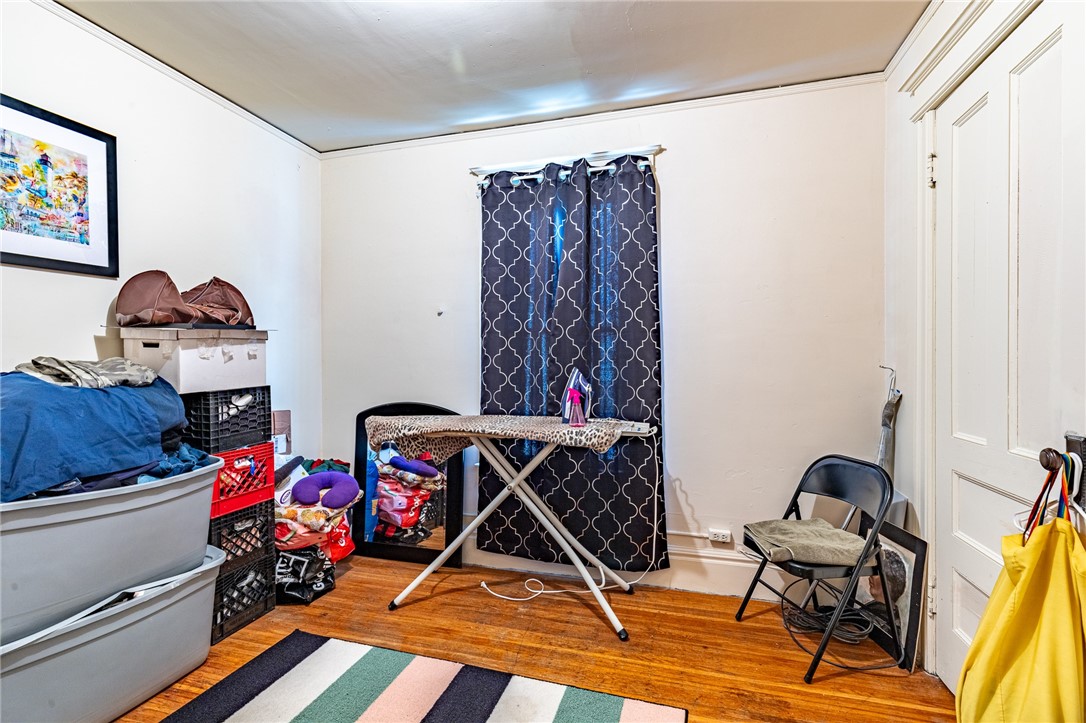 159 Henrietta Street Rochester, NY 14620 - Photo 28 of 36