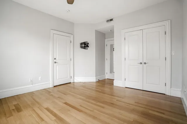 $3,500 | 703 East 4th Street, Unit 2, Boston, MA 02127