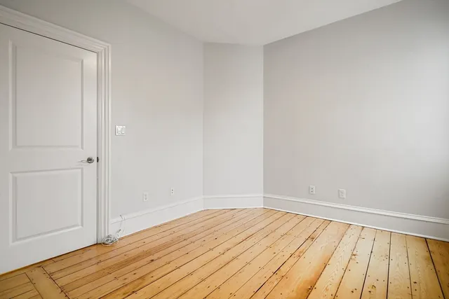 $3,500 | 703 East 4th Street, Unit 2, Boston, MA 02127