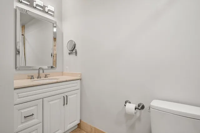 $3,500 | 703 East 4th Street, Unit 2, Boston, MA 02127