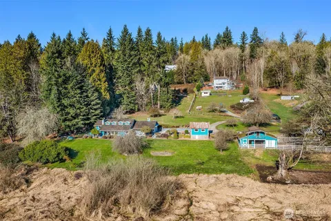 $1,250,000 | 17035 300th Avenue Northeast, Duvall, WA 98019