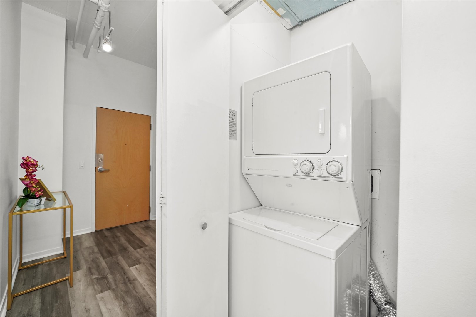 212 East Cullerton Street, Unit 504 Chicago, IL 60616 - Photo 13 of 18