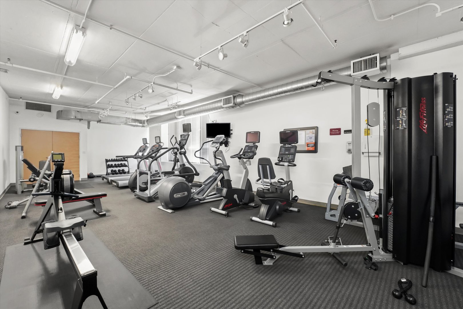 212 East Cullerton Street, Unit 504 Chicago, IL 60616 - Photo 17 of 18