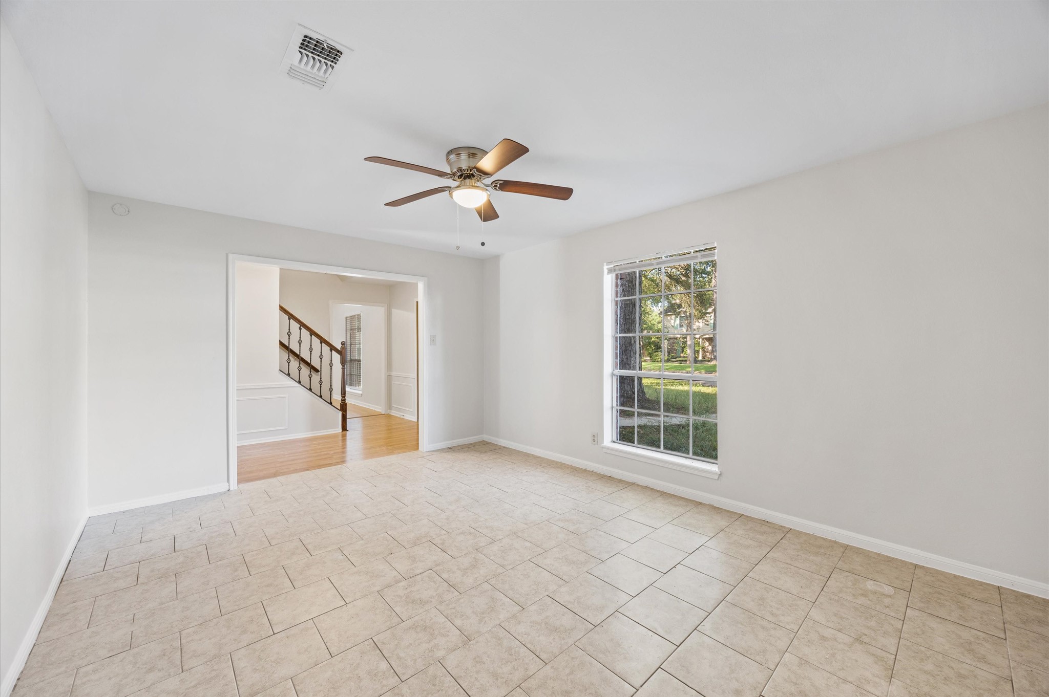 16522 Courtland Circle Spring, TX 77379 - Photo 8 of 34