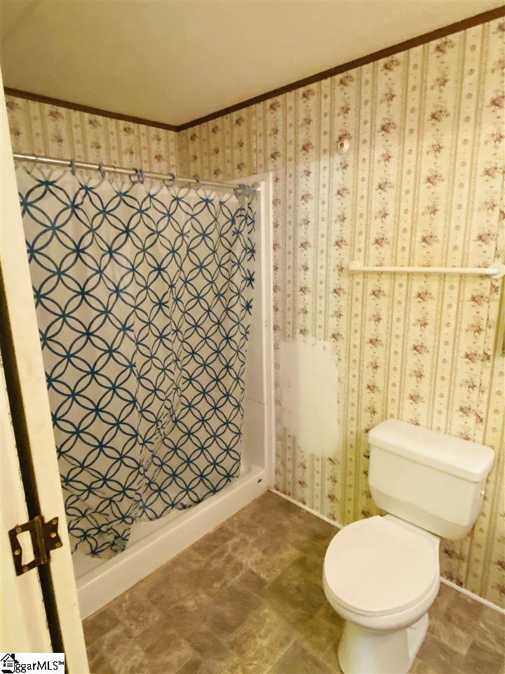 6130 Greenpond Road Gray Court, SC 29645 - Photo 16 of 23
