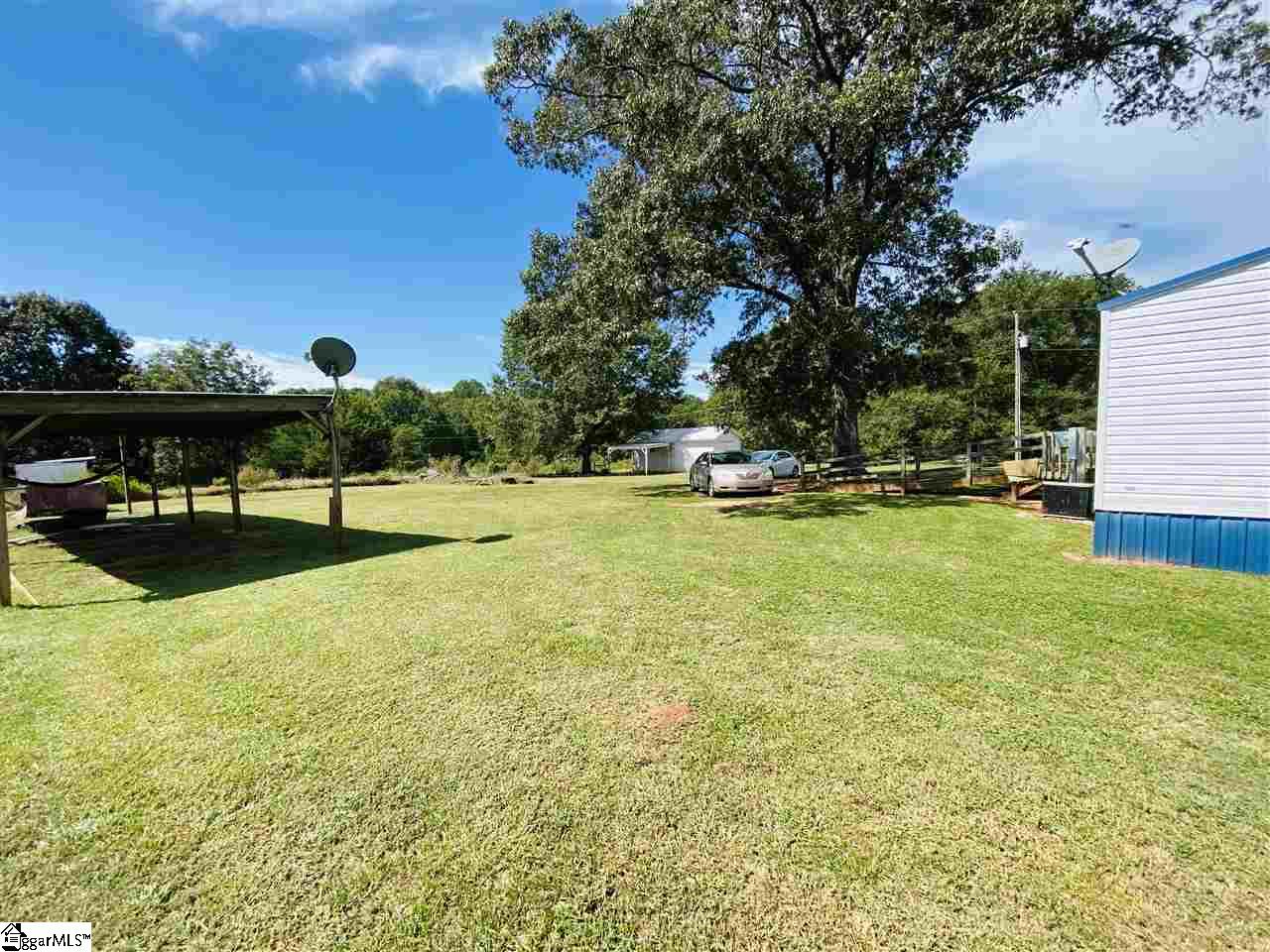 6130 Greenpond Road Gray Court, SC 29645 - Photo 20 of 23