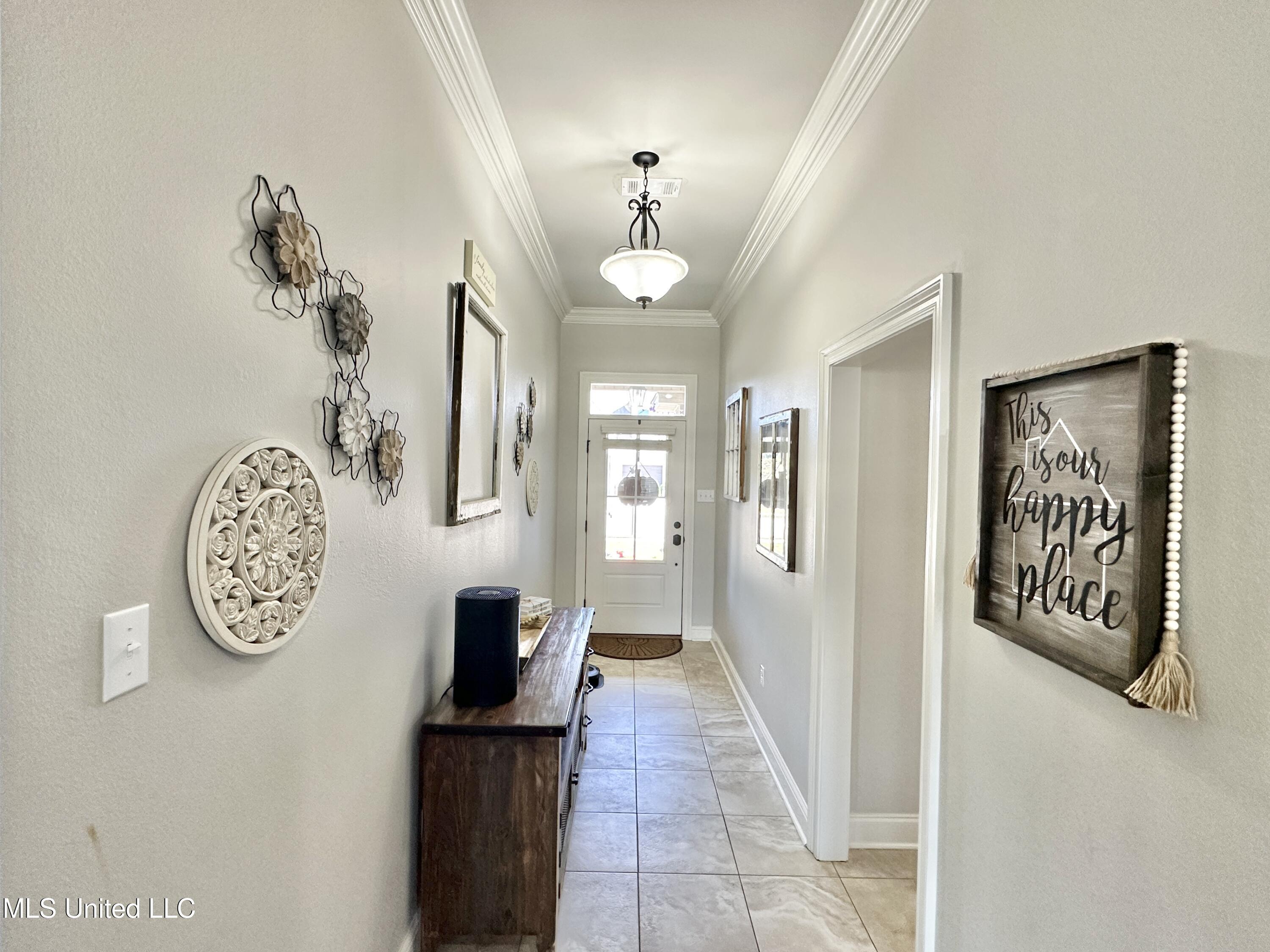 13349 Mary's Way D'Iberville, MS 39540 - Photo 5 of 28 5