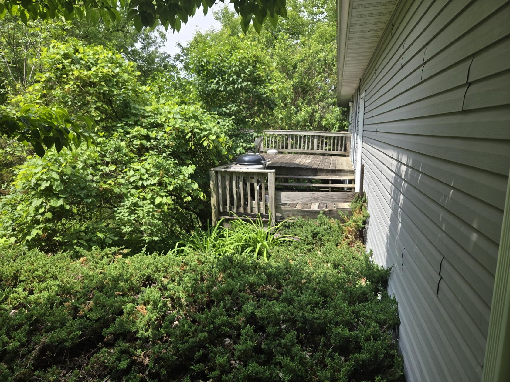 2864 Klondike Road Green Bay, WI 54311 - Photo 5 of 42