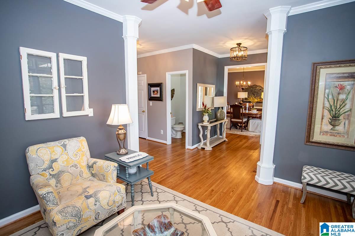 2004 Crosscrest Drive Birmingham, AL 35244 - Photo 5 of 35