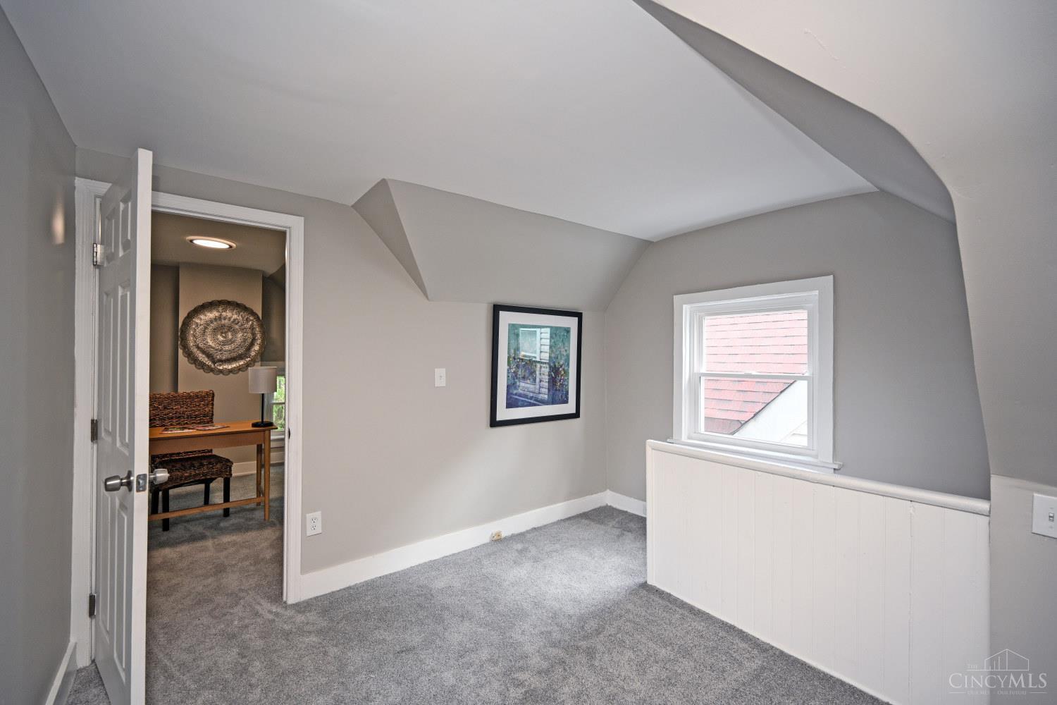 3216 Hackberry Street Cincinnati, OH 45207 - Photo 29 of 36