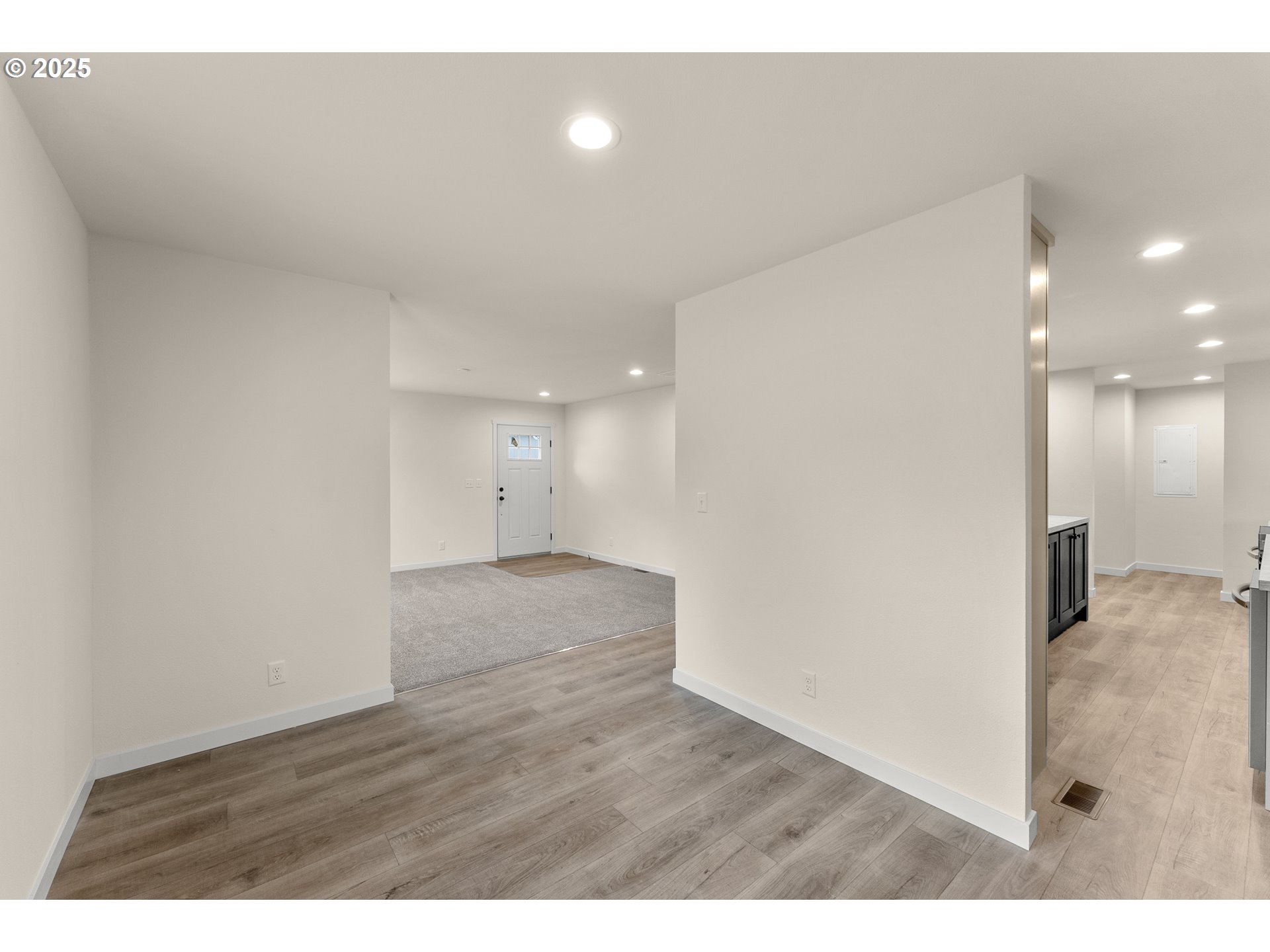 112 Twin Oaks Loop Winston, OR 97496 - Photo 16 of 35 a view of an empty room