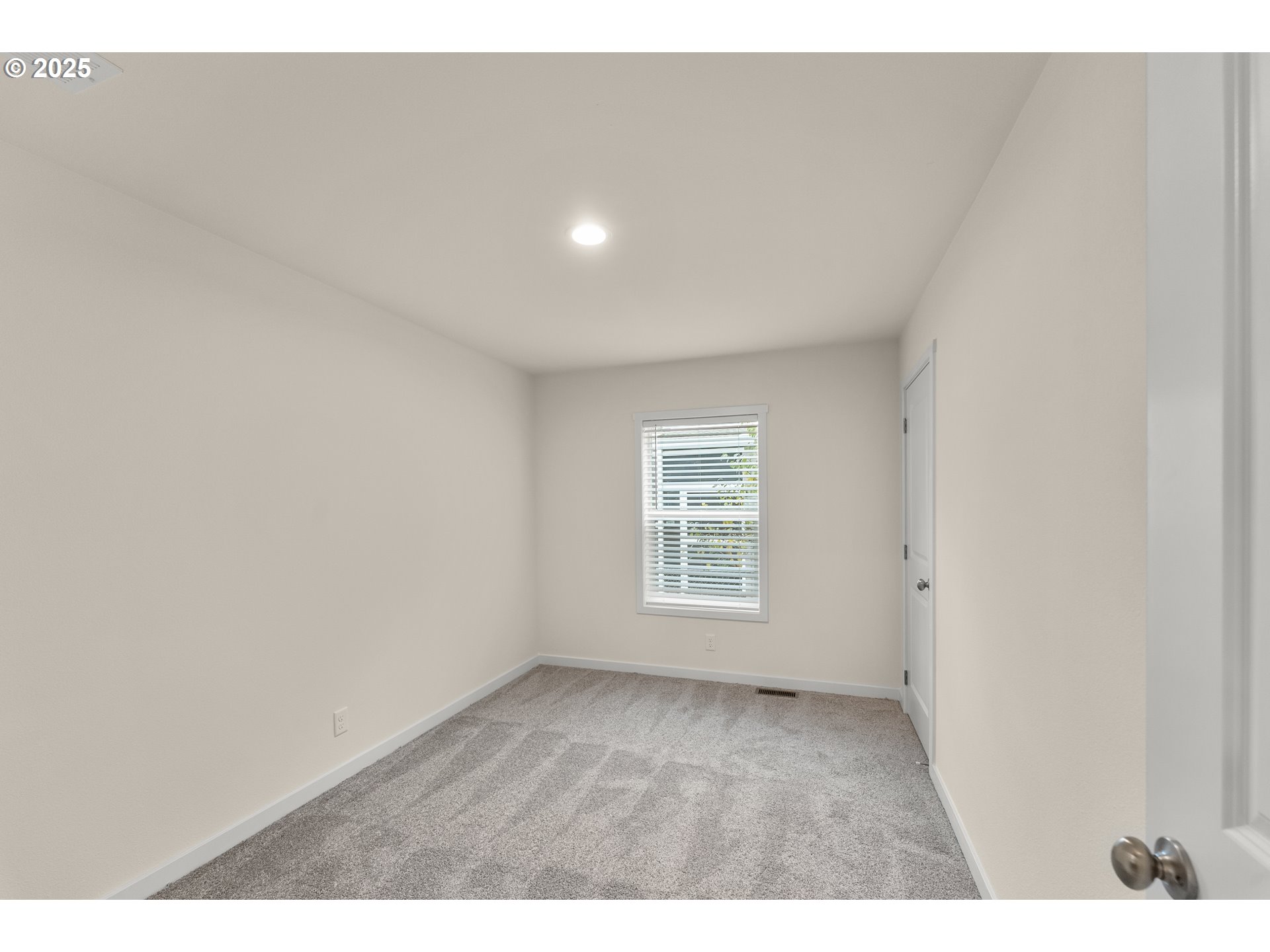 112 Twin Oaks Loop Winston, OR 97496 - Photo 25 of 35 a view of an empty room with a window