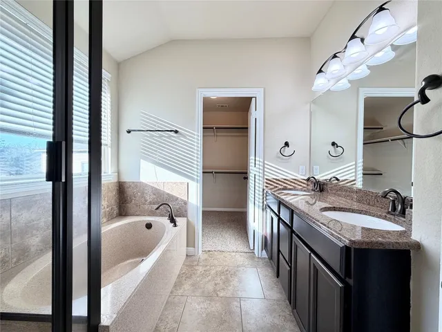 $2,200 | 12604 Kate Lane, Austin, TX 78750