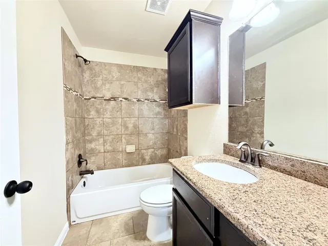 $2,200 | 12604 Kate Lane, Austin, TX 78750