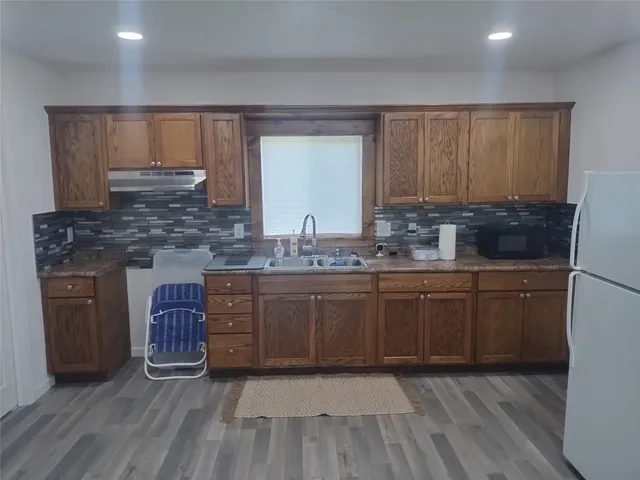 $195,000 | 609 Barton Street, Calvert, TX 77837