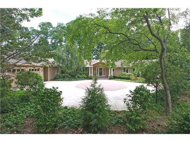 83 Mitchell Road Pittsford, NY 14534 - Photo 1 of 1 Exterior Front