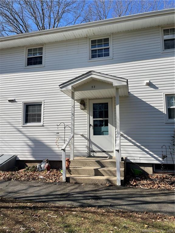 22 College Street, Unit 6 Clinton, CT 06413 - Photo 11 of 13