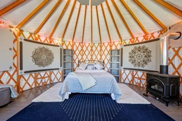 $469,000 | 221 West 3rd Avenue, Dayton, WY 82836