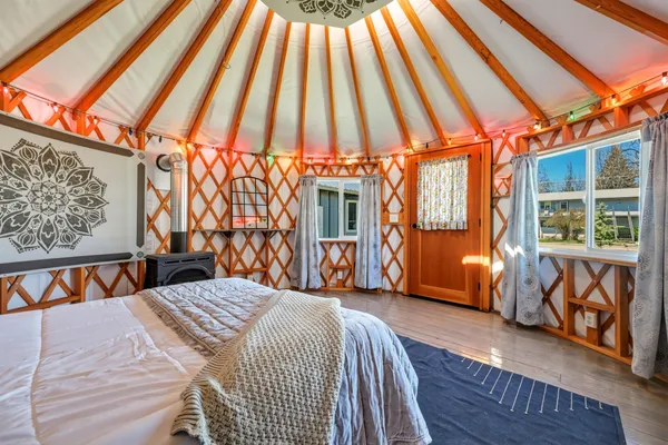 $469,000 | 221 West 3rd Avenue, Dayton, WY 82836