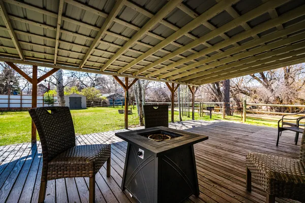 $469,000 | 221 West 3rd Avenue, Dayton, WY 82836