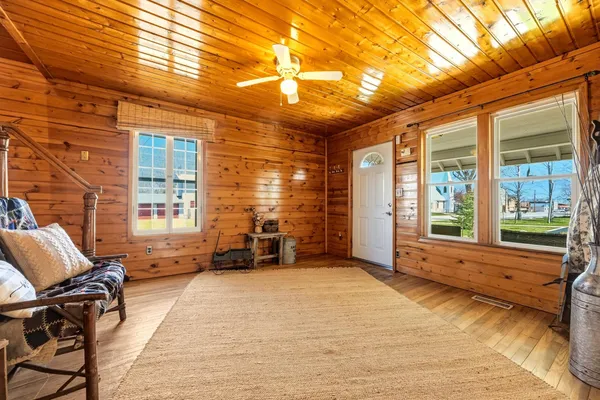 $469,000 | 221 West 3rd Avenue, Dayton, WY 82836