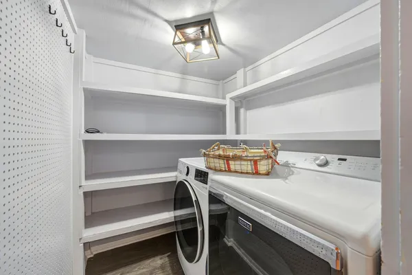 $469,000 | 221 West 3rd Avenue, Dayton, WY 82836