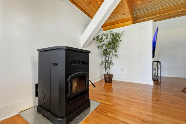 $469,000 | 221 West 3rd Avenue, Dayton, WY 82836