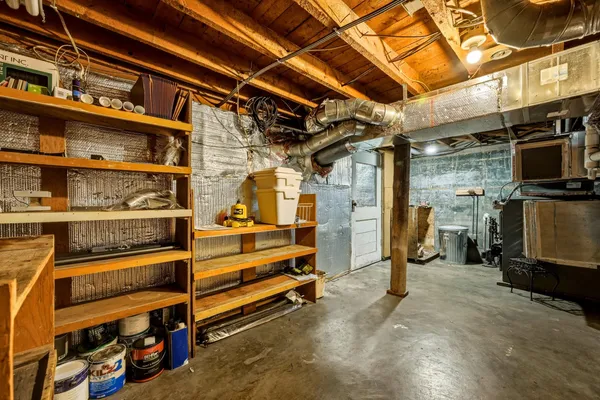 $469,000 | 221 West 3rd Avenue, Dayton, WY 82836