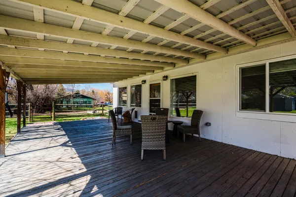 $469,000 | 221 West 3rd Avenue, Dayton, WY 82836