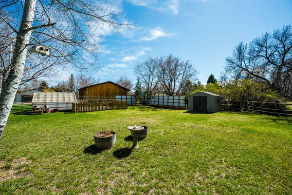 $469,000 | 221 West 3rd Avenue, Dayton, WY 82836