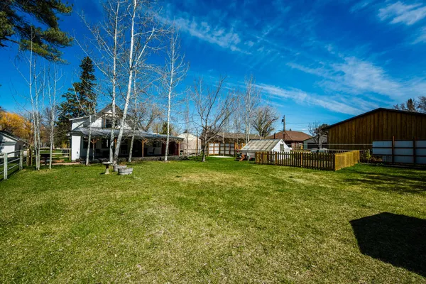 $469,000 | 221 West 3rd Avenue, Dayton, WY 82836