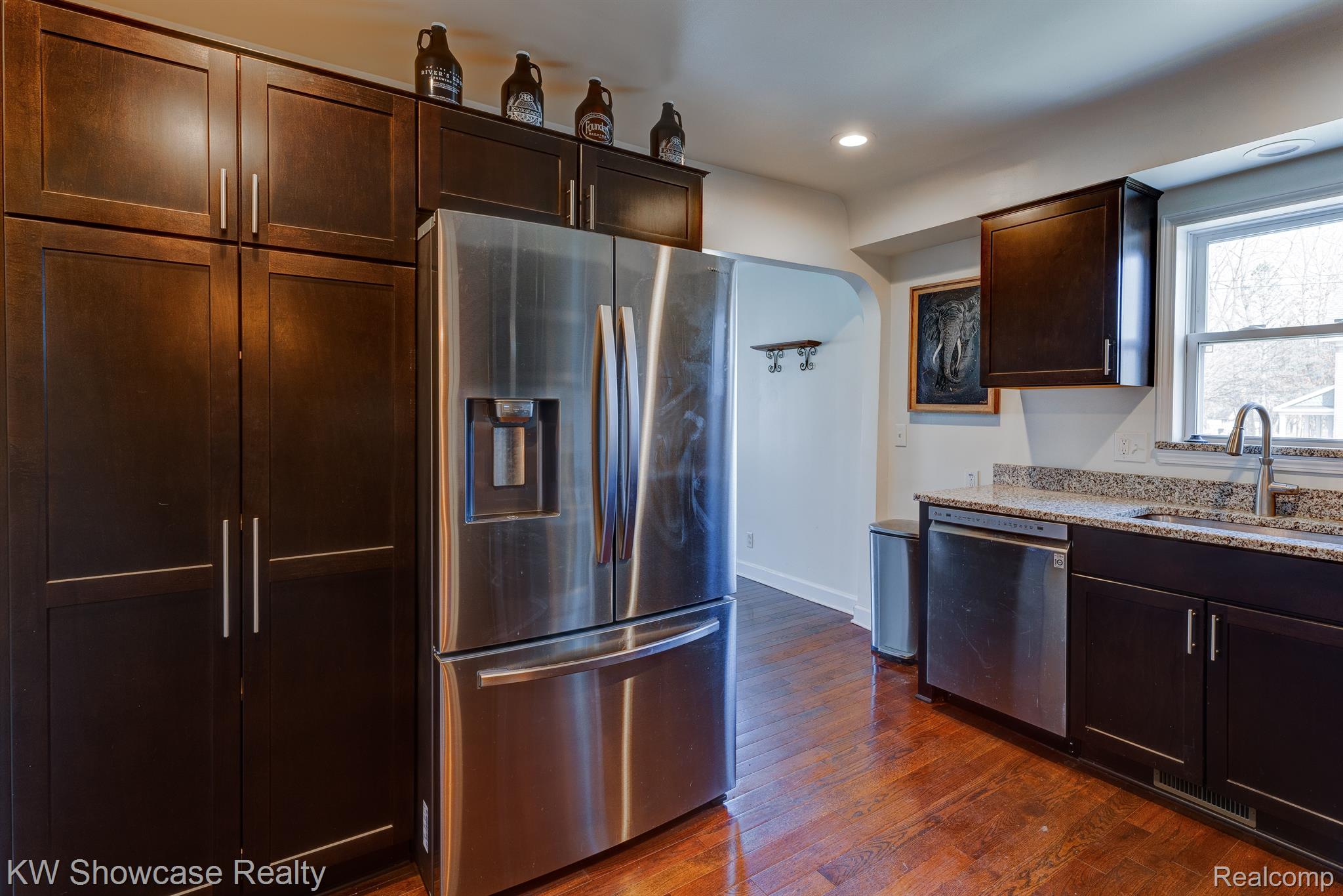 5693 Crescent Road Waterford, MI 48327 - Photo 13 of 56 Gallery Image 13