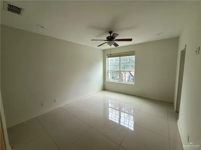 $1,600 | 2205 South 6th Street, McAllen, TX 78503
