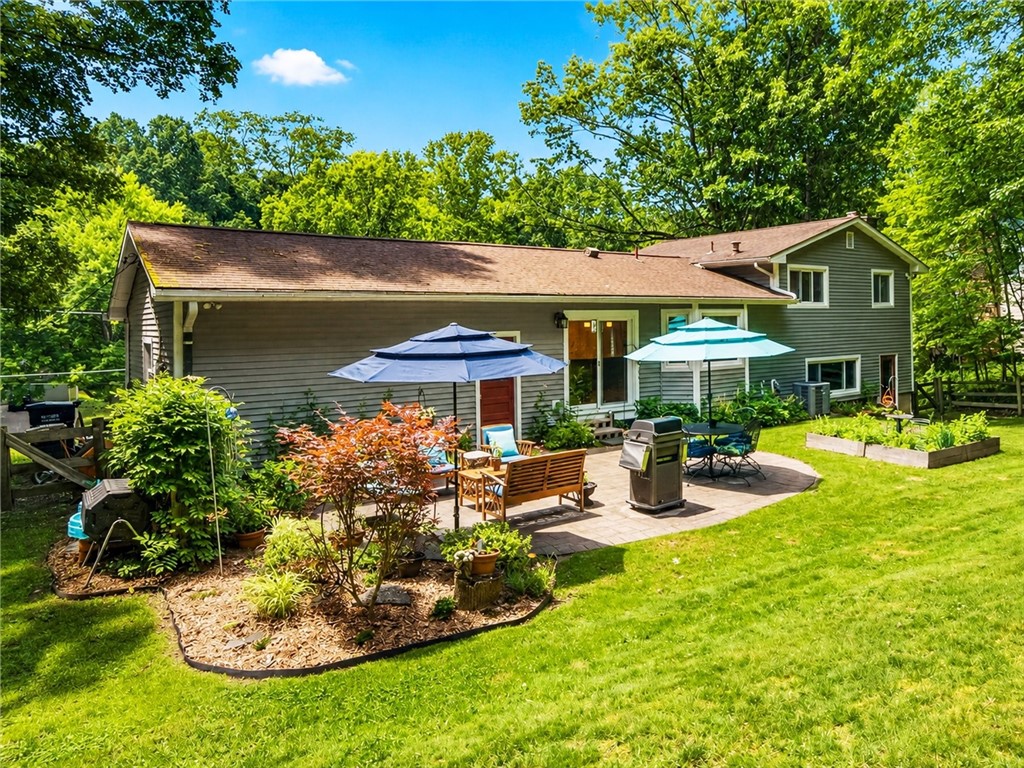 24 Little Spring Run Perinton, NY 14450 - Photo 31 of 37