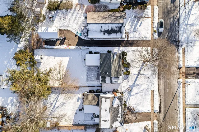 $579,000 | 220 Griswold Drive, West Hartford, CT 06119