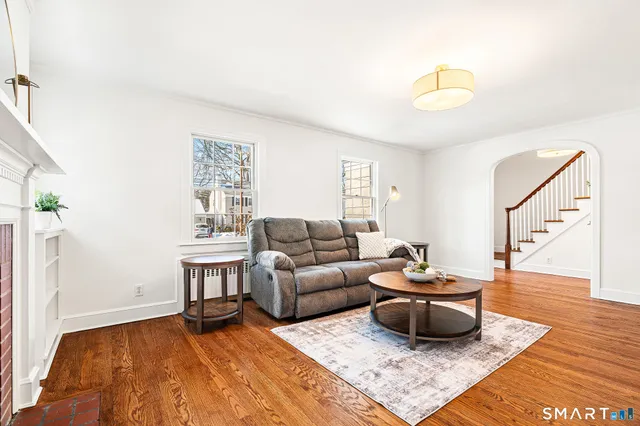 $579,000 | 220 Griswold Drive, West Hartford, CT 06119