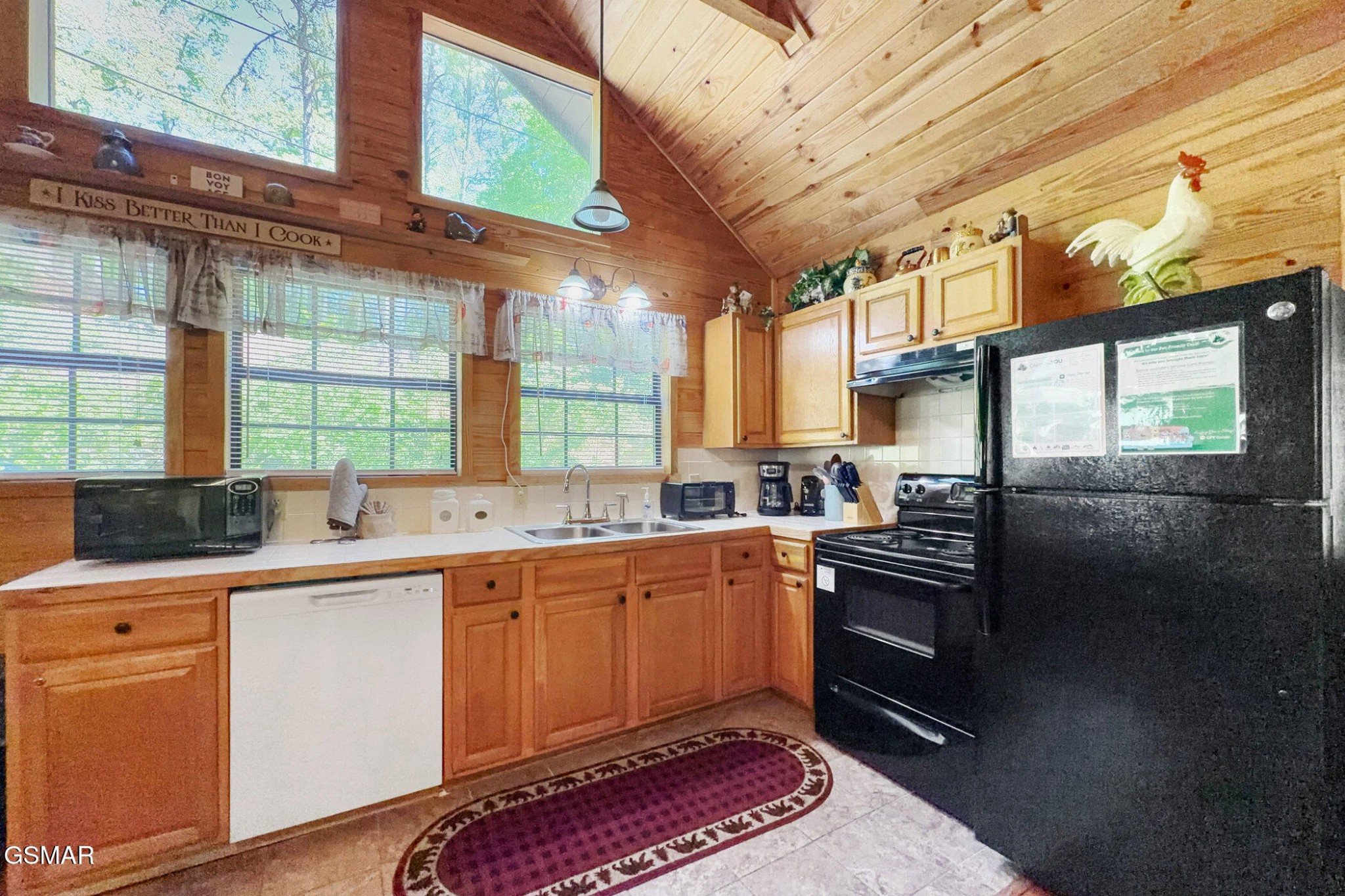 1607 South Mountain View Road Sevierville, TN 37876 - Photo 10 of 29 Gallery Image 10