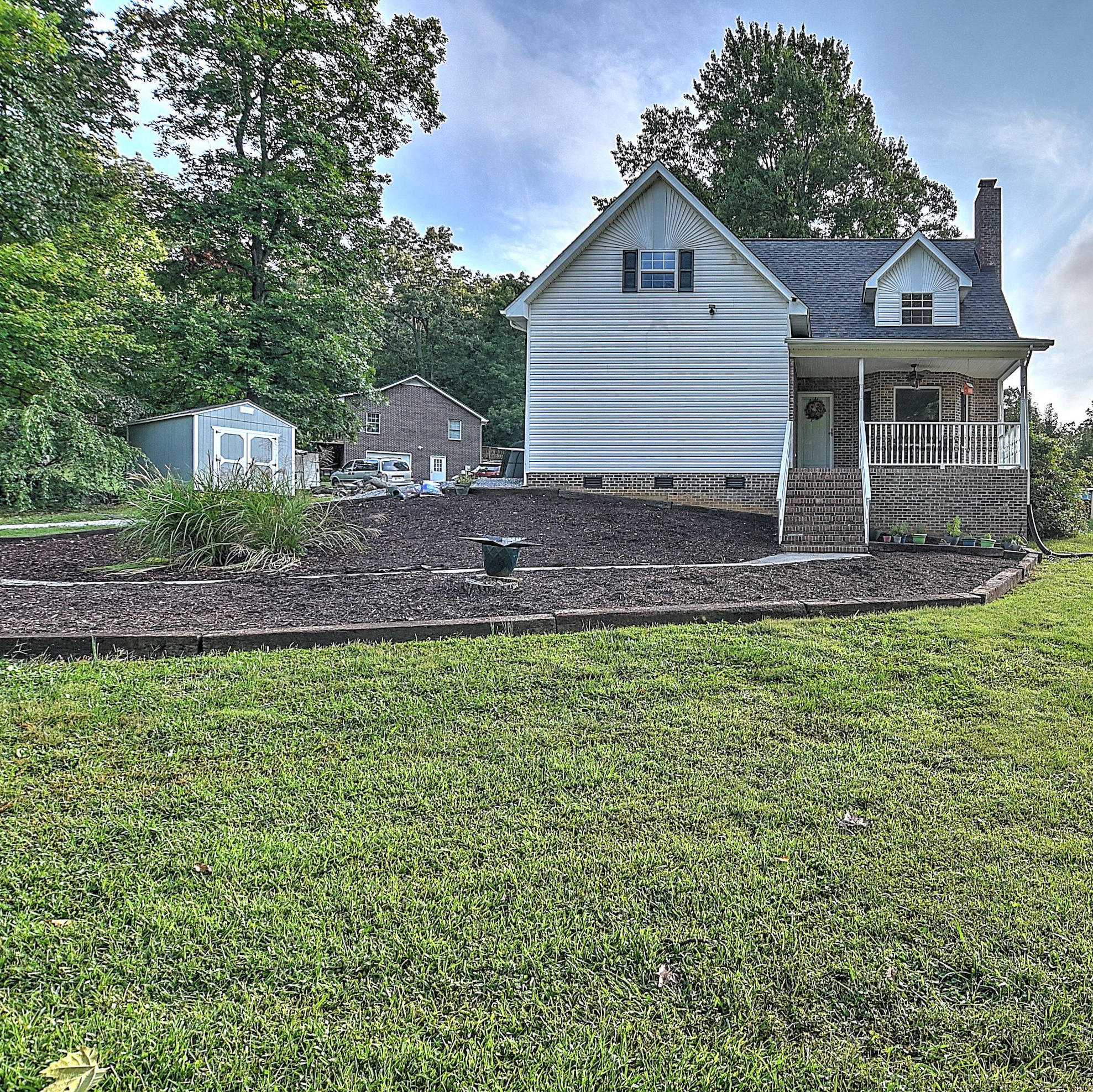 212 Bob Clark Road Jonesborough, TN 37659 - Photo 1 of 31 212 Bob Clark Rd-2