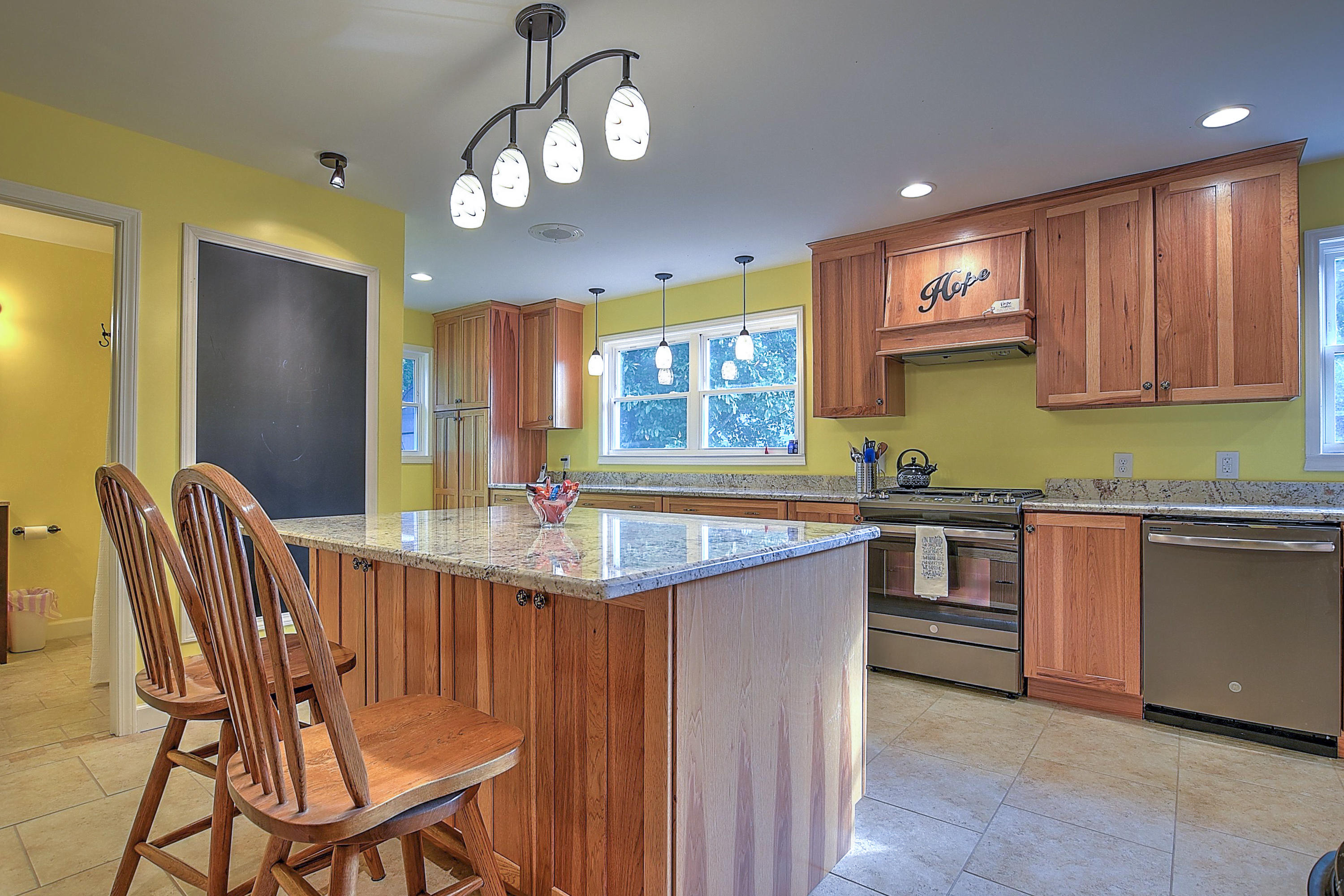 212 Bob Clark Road Jonesborough, TN 37659 - Photo 5 of 31 212 Bob Clark Rd-5