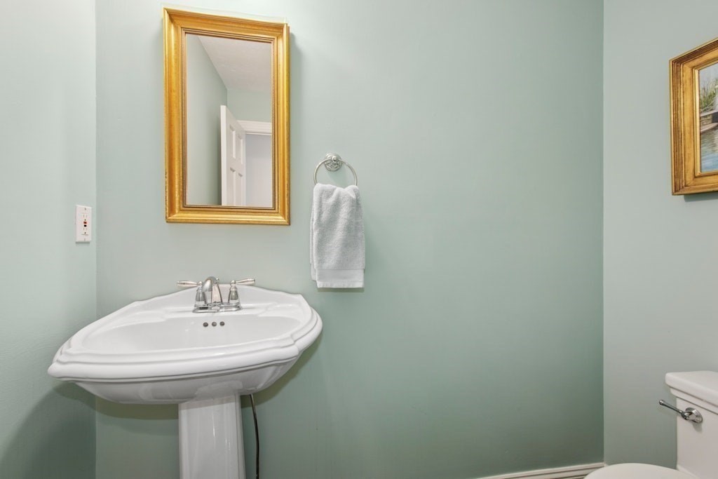 5 MacGregor Way Acton, MA 01720 - Photo 20 of 42