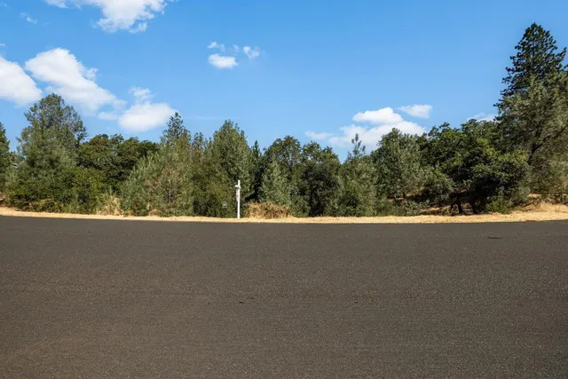 $139,999 | 12858 Austin Forest Circle, Auburn, CA 95602